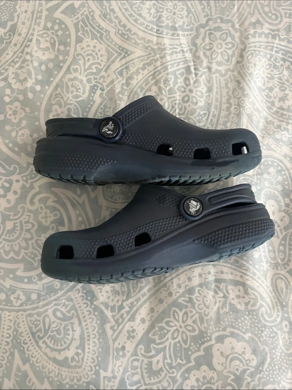 KIDS’ CLASSIC CROCS